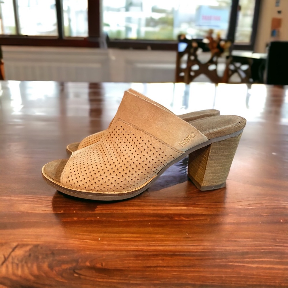 Toms Women’s Majorca Suede Tan Leather Heel Open Toe Shoes, Size 7